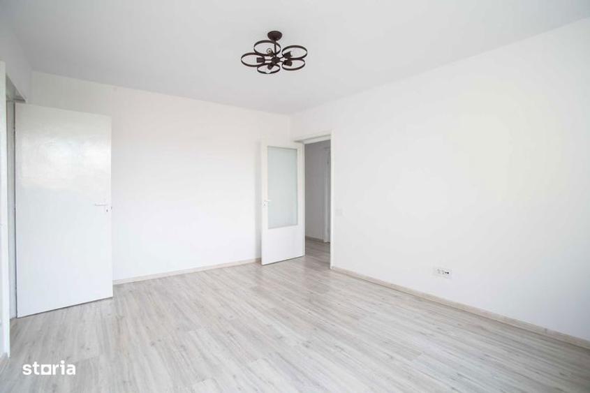 Apartament cu 3 camere în Ștefan cel Mare