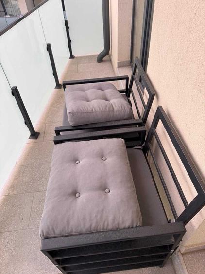 Apartament cu 2 camere decomandat în Noua
