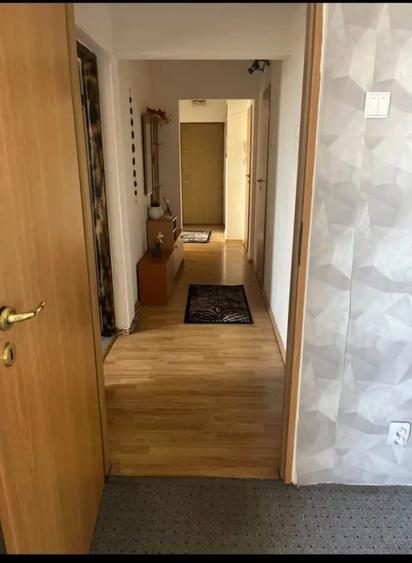 Apartament cu 3 camere, DECOMANDAT, zona Podu Ros - 5 minute de Palas - 4