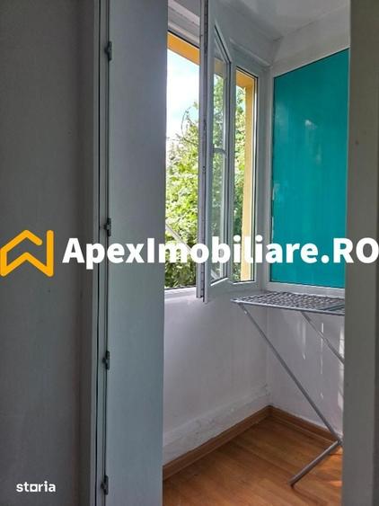 Apartament cu 2 camere semidecomandat în Vatra Luminoasă