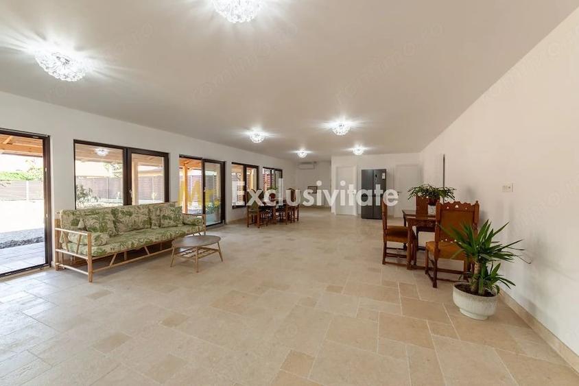 Casă cu Teren 1000 Mp în Est