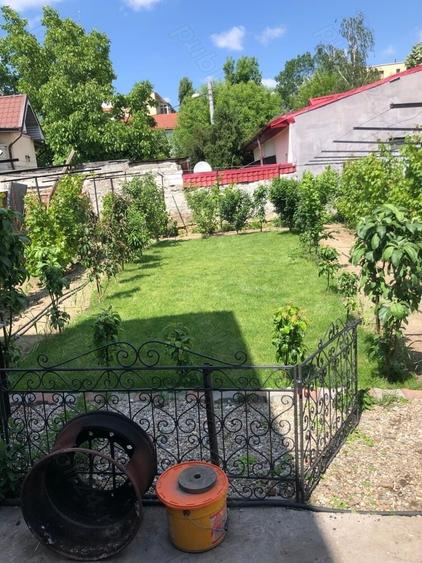 Casă cu 5 camere cu Teren 357 Mp în Central