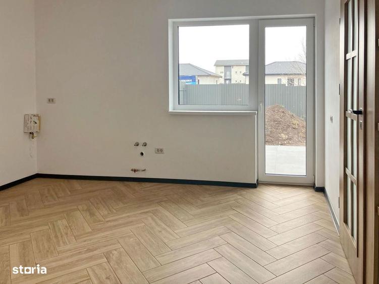 Casă cu 4 camere cu Teren 500 Mp în Central