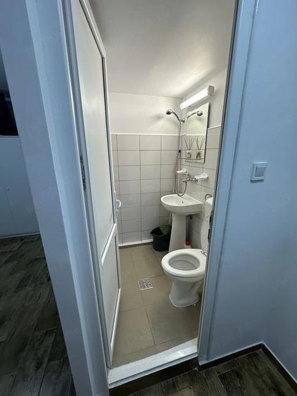 Garsonieră semidecomandată în Brâncoveanu