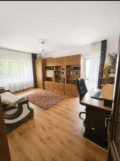 Apartament cu 2 camere decomandat în Răcădău