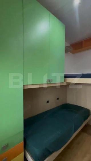 Apartament cu 3 camere semidecomandat în Nord