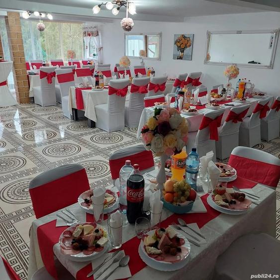 Casă cu Teren 1200 Mp în Eșelnița