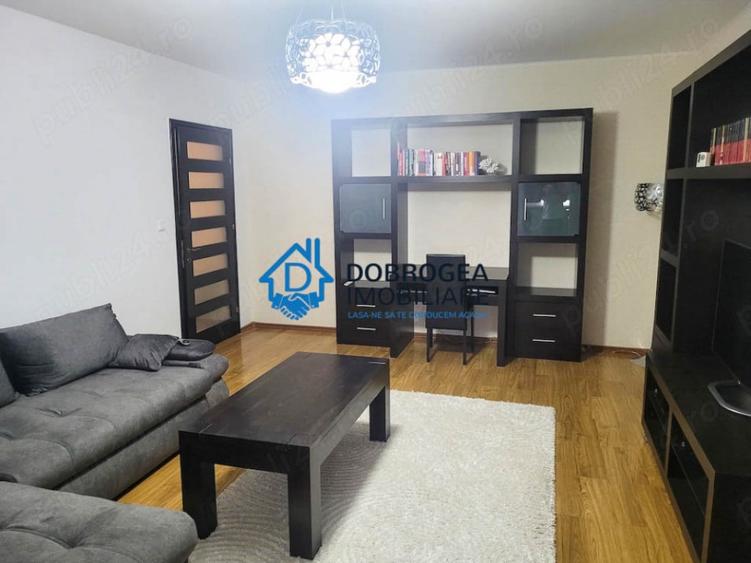 Apartament cu 2 camere decomandat în Păcii
