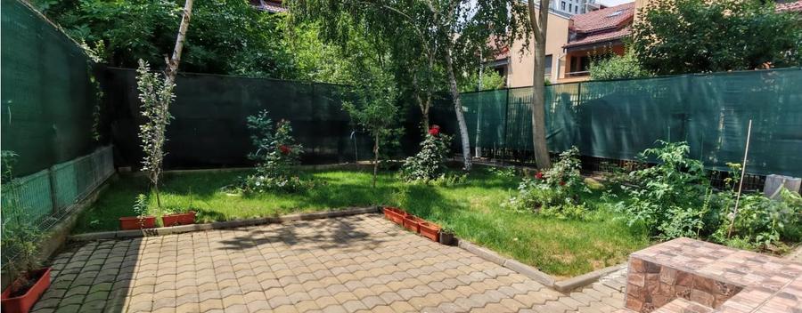 Casă cu 5 camere cu Canalizare în Pajura