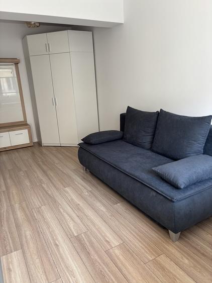 Apartament decomandat în Berceni