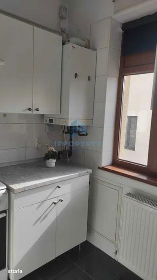 Apartament cu 2 camere, mobilat în Moșilor