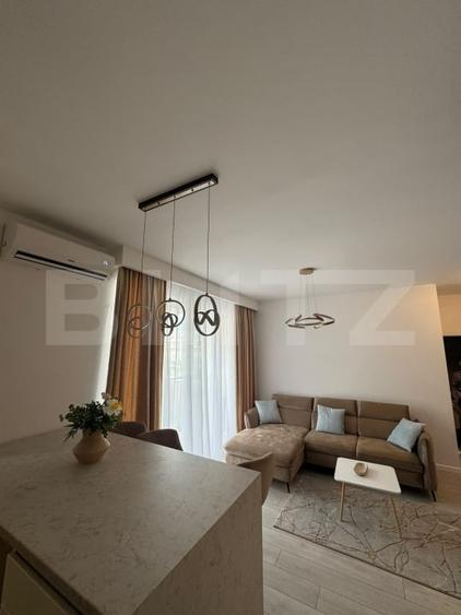 Apartament cu 2 camere semidecomandat, mobilat în Florești