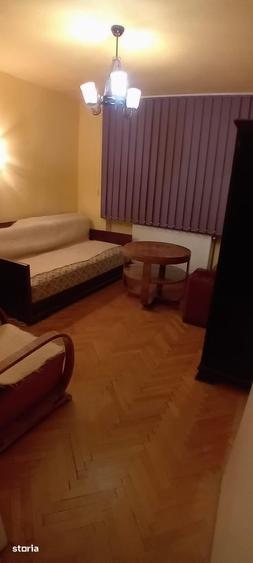Apartament cu 2 camere, mobilat în Tipografilor