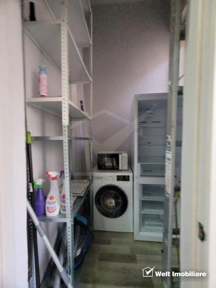 Apartament cu 2 camere semidecomandat, mobilat în Central