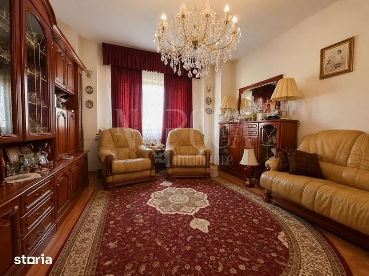 Casă cu 5 camere cu Teren 425 Mp în Gruia