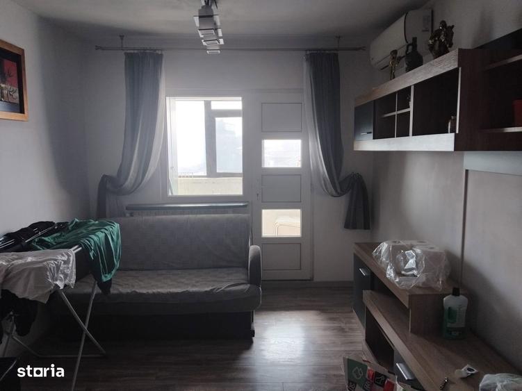 Apartament cu 3 camere decomandat în Inel I