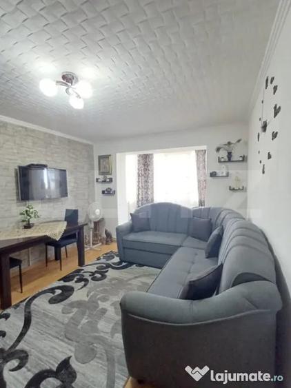 Apartament cu 3 camere semidecomandat în Central