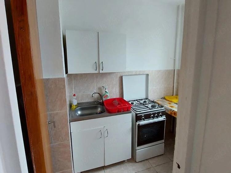 Drumul Taberei Favorit Metrou Str Sibiu etaj 5 din 10 balcon, mobilata utilata clasic , libera - 6