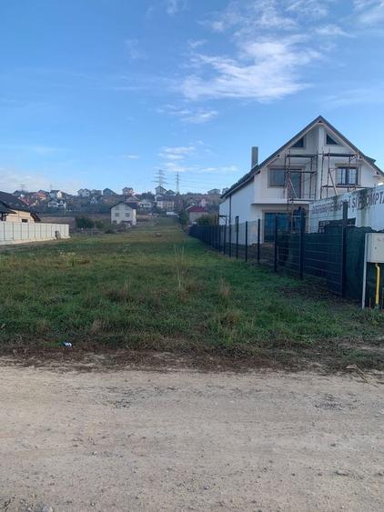 Teren de 976 mp, în Burdujeni