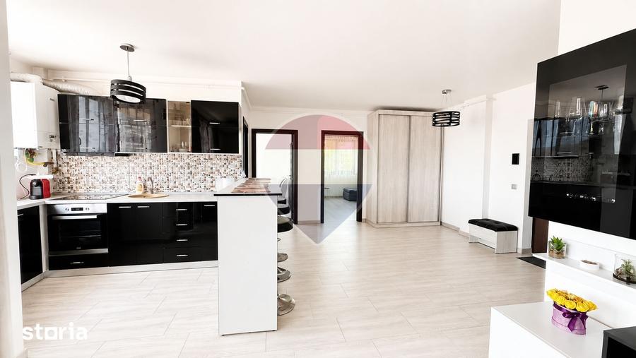 Apartament cu 3 camere semidecomandat în Bulgaria