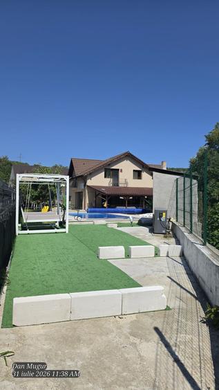 Casă cu 4 camere în Valea Borcutului