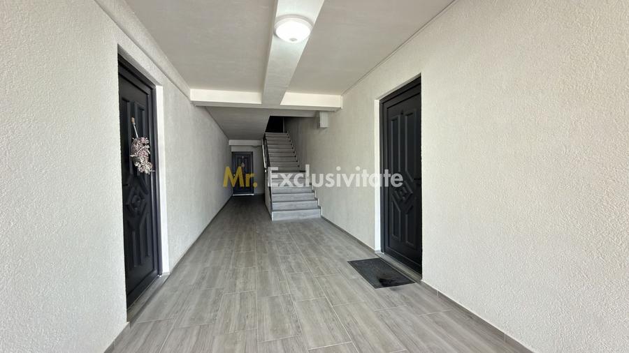 Apartament cu 3 camere semidecomandat în Sud-Vest