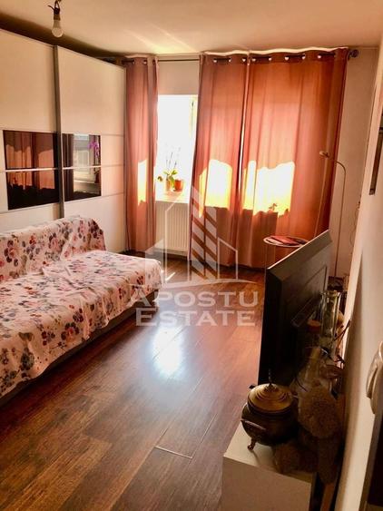 Apartament cu 2 camere decomandat, mobilat în Fabric