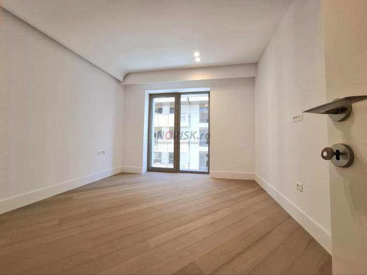 Apartament cu 3 camere decomandat în Iancu Nicolae