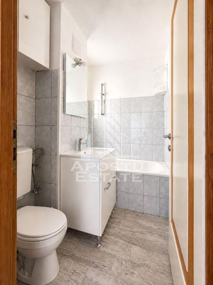 Apartament cu 2 camere semidecomandat, mobilat în Gheorghe Lazăr