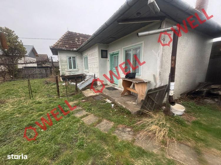 Casă cu 2 camere cu Teren 1189 Mp în Brețcu
