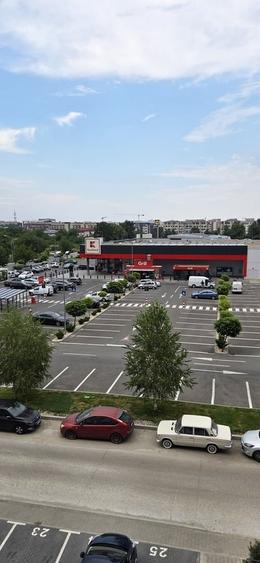 Garsonieră decomandată în Berceni