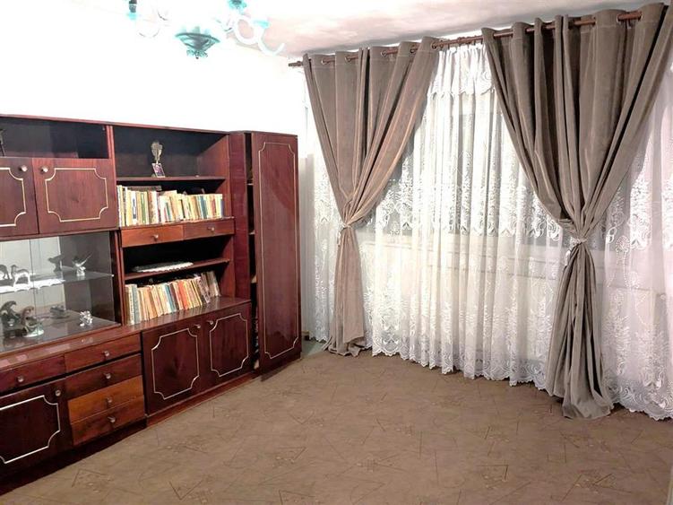 Apartament cu 2 camere decomandat în Apollo