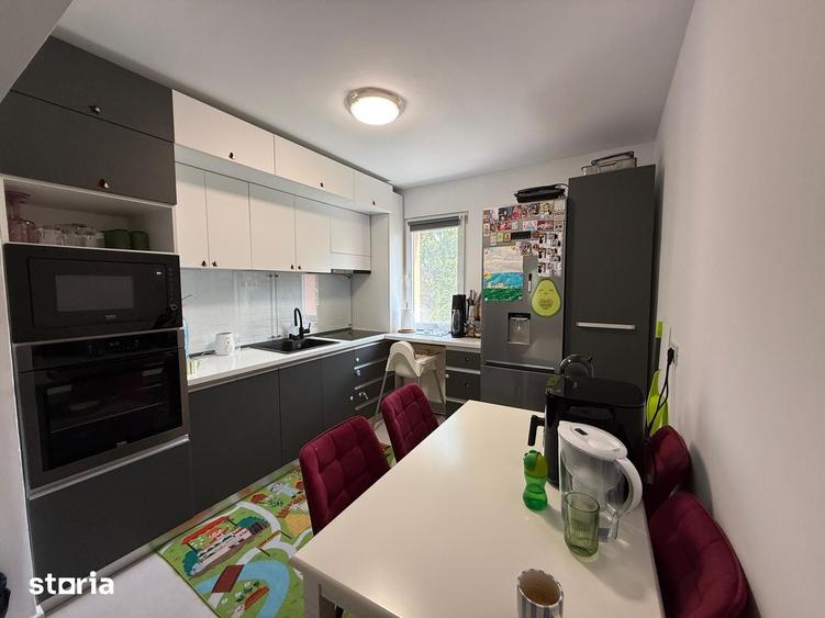 Apartament cu 2 camere decomandat în Astra