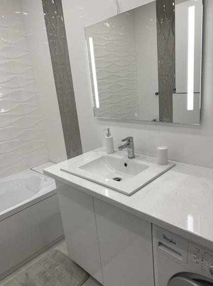 Apartament cu 2 camere decomandat în Decebal