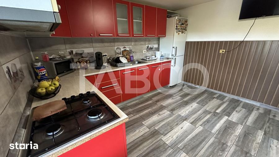 Casa individuala cu intrare de la 2 strazi 4 camere Poplaca Sibiu - 5