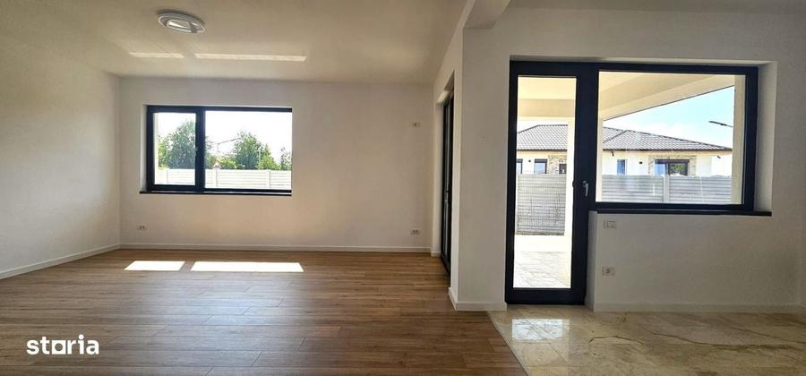Casa noua cu 4 camere, finisata la cheie, cu teren de 528 mp, Tamasi/C - 4
