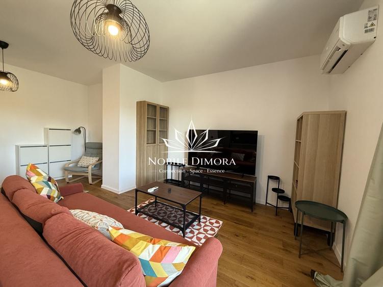 Apartament cu 2 camere semidecomandat, mobilat în Central