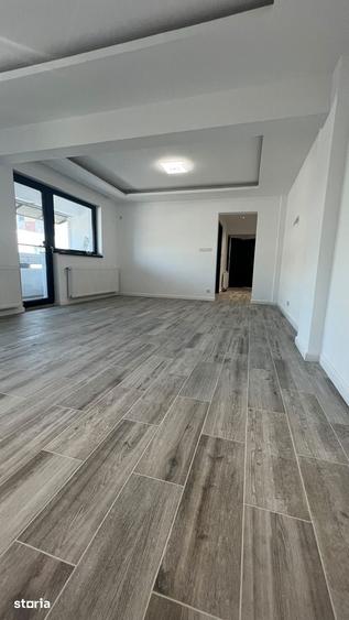 Apartament cu 3 camere RENOVAT Zona CENTRALA Etaj INTERMEDIAR - 3