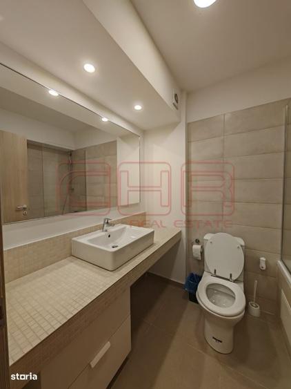 Apartament cu 2 camere decomandat în Politehnica