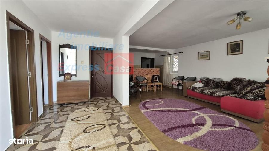 Casă cu 4 camere cu Teren 180 Mp în Rediu