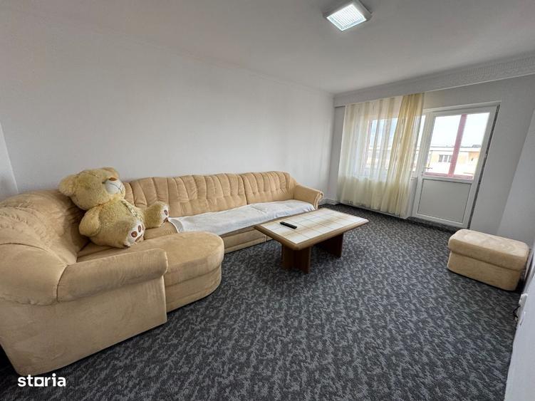 Apartament cu 3 camere decomandat în Mioveni
