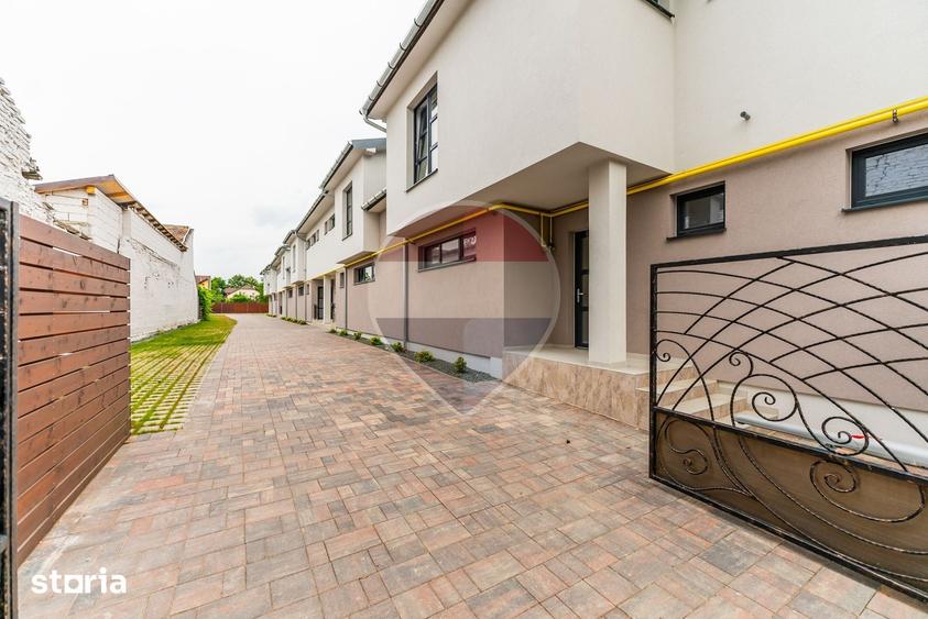 Casă cu 4 camere cu Teren 230 Mp în Pârneava