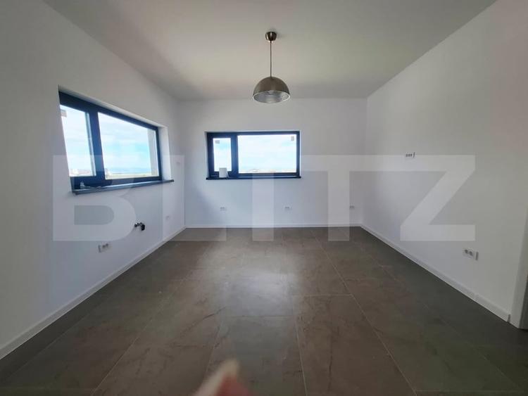 Casă individuală cu 5 camere cu Teren 500 Mp în Tărlungeni