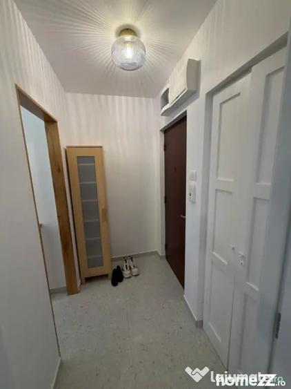 Apartament cu 2 camere semidecomandat în Tomis II