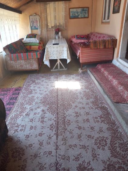 Casă cu 4 camere în Stroiești
