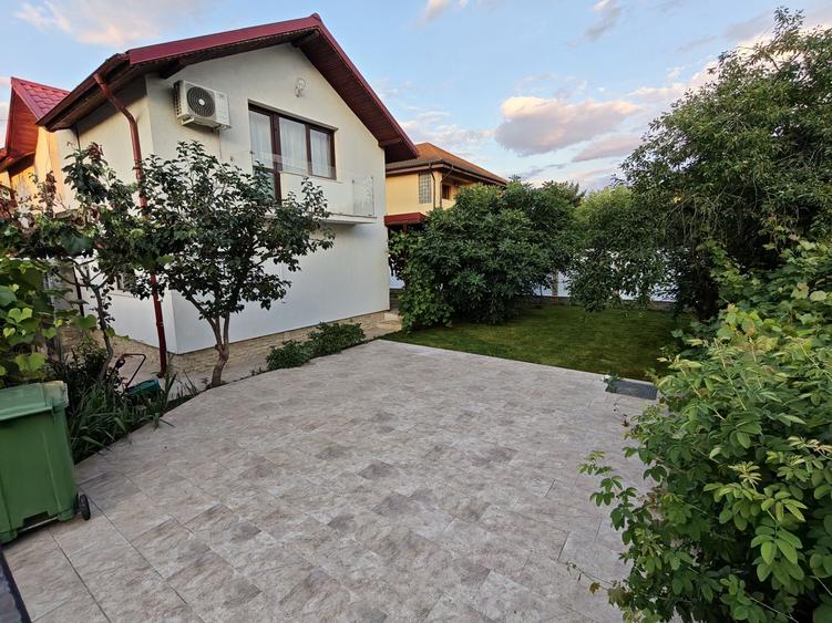 Casă cu 3 camere cu Teren 350 Mp în Berceni