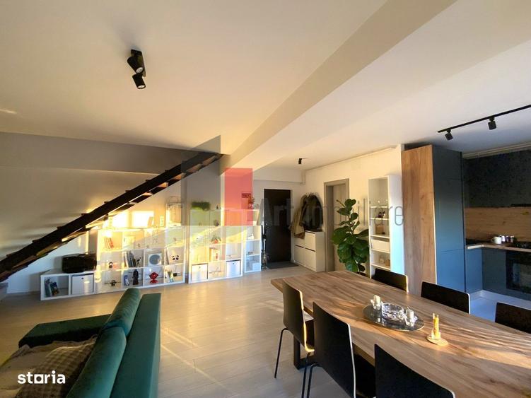 Apartament cu 3 camere, mobilat în Sud