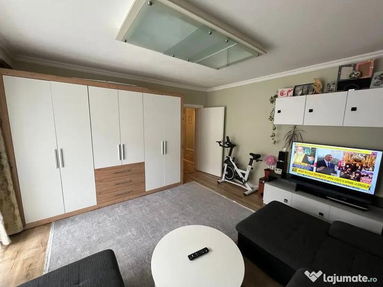 Apartament cu 2 camere decomandat în Florești