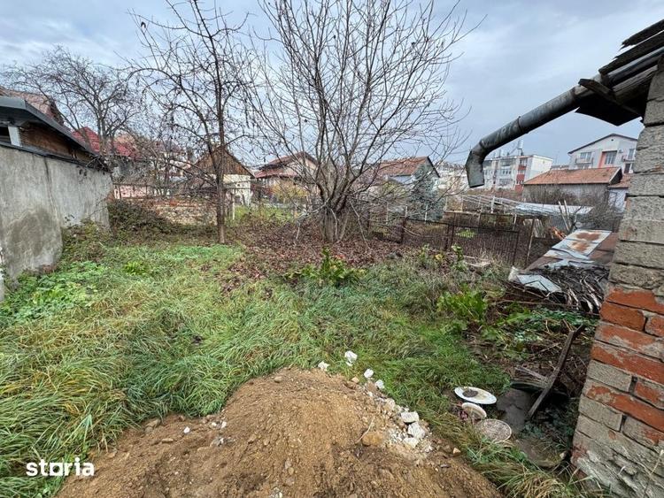 Casă cu 4 camere cu Teren 500 Mp în Între Lacuri
