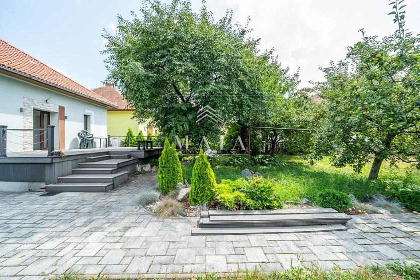 Casă individuală cu 3 camere cu Garaj în Trei Stejari